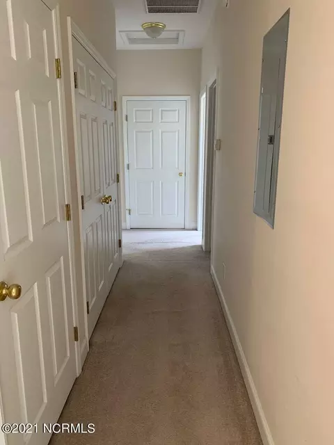 Entry Way - 1110 W 4th St, Washington, NC 27889 photo 2 of 2
