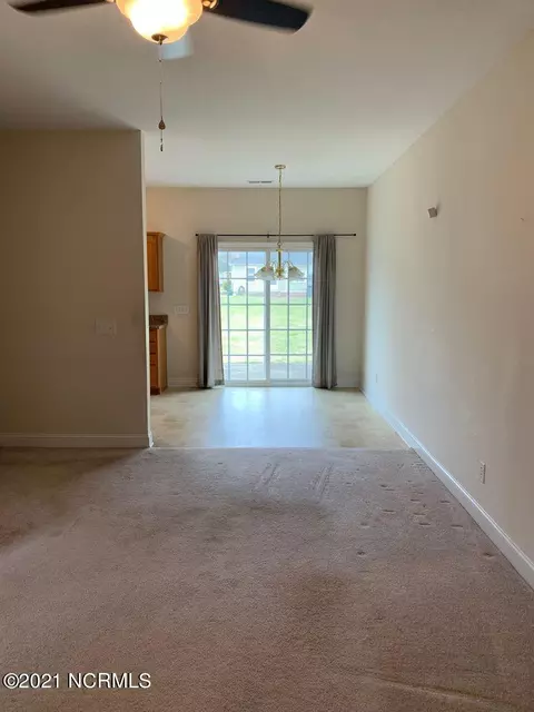 Dining - 1110 W 4th St, Washington, NC 27889 photo 1 of 2