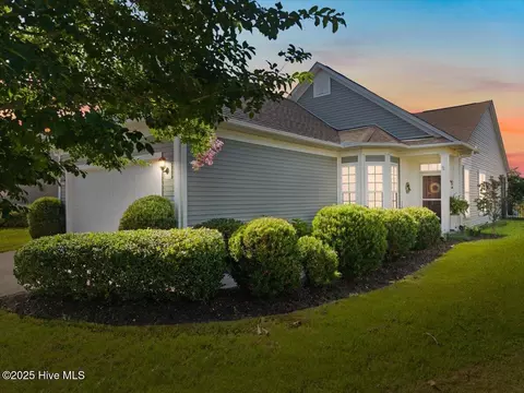 5198 Windlass Rd, Southport, NC 28461