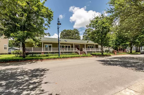 219 W Railroad St, Jacksonville, NC 28540