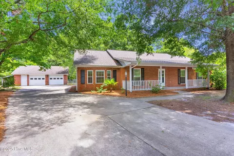 5449 Duck Hawk Ct, Wilmington, NC 28409