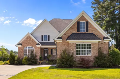 1933 Tucker Rd, Winterville, NC 28590