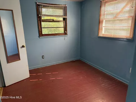 954 Horne Rd, Pendleton, NC 27862 photo 3