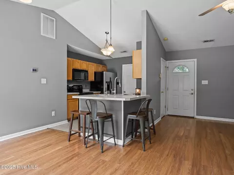 404 Silo Ct, Hubert, NC 28539 photo 16
