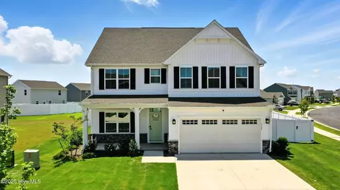 1305 London St, Elizabeth City, NC 27909