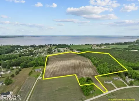 003 Caratoke Hwy, Currituck, NC 27929