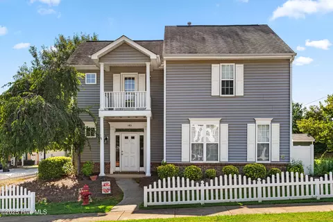 185 Sioux Ln, Clayton, NC 27520