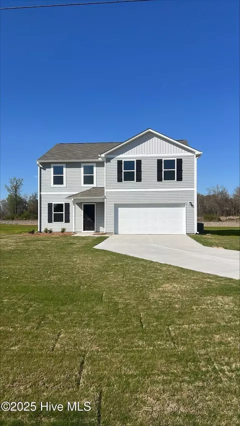 7770 Sand Pit Rd, Stantonsburg, NC 27883