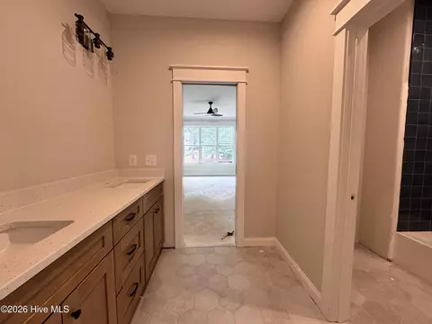 Bath - 16 Overpeck Ln, Pinehurst, NC 28374 photo 5 of 7