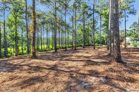 218 Alderman Landing Rd, Holly Ridge, NC 28445