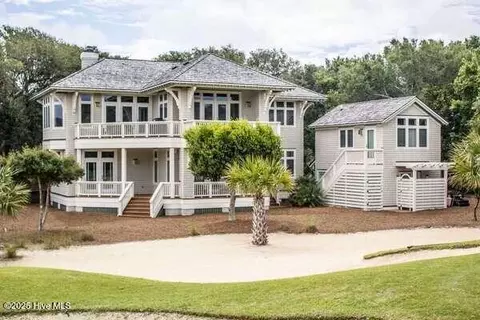 2 Fort Holmes Trl, Bald Head Island, NC 28461