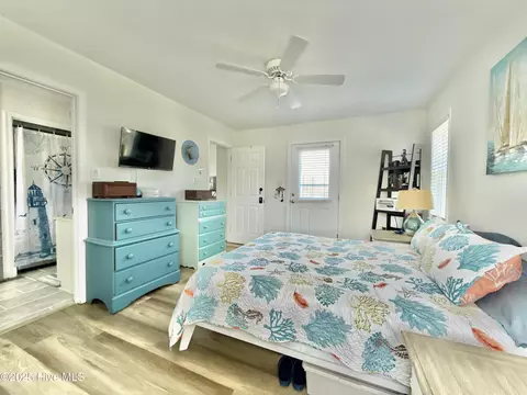 Bedroom - 112 Outrigger Dr, Kill Devil Hills, NC 27948 photo 3 of 5