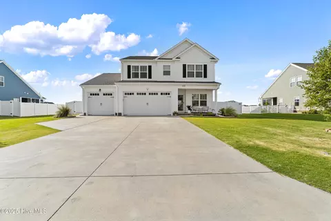 122 Gander Dr, Moyock, NC 27958