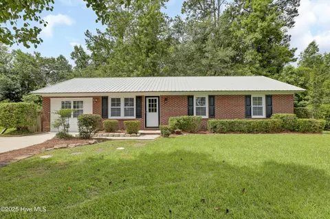 106 Old Mill Rd, Castle Hayne, NC 28429