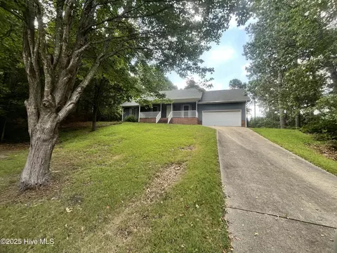 166 Clyde Ln, Cameron, NC 28326 photo 1