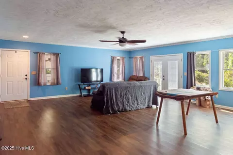 507 Hylan Ave, Hamlet, NC 28345 photo 11