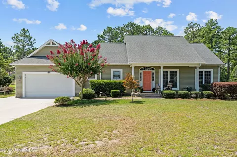 158 S Erfie Dr, Pinebluff, NC 28373