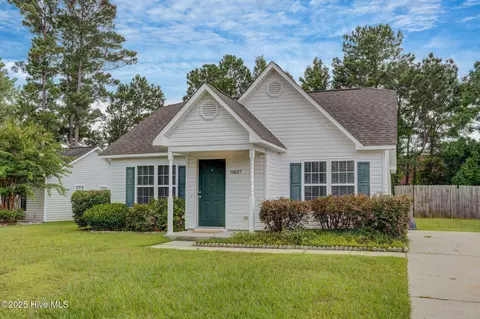 10027 Burning Bush Ridge Ct, Leland, NC 28451