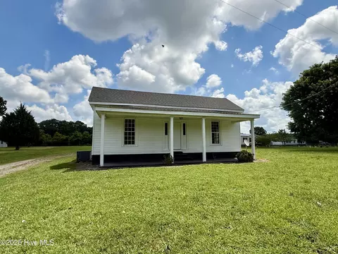 2661 Wild Cat Rd, Williamston, NC 27892