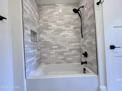 Bath - 730 Diamondhead Dr S, Pinehurst, NC 28374 photo 11 of 12