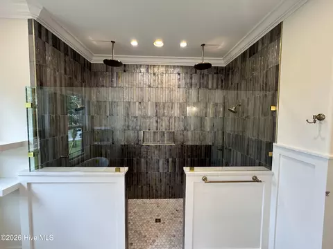 Bath - 730 Diamondhead Dr S, Pinehurst, NC 28374 photo 5 of 12