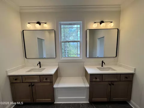 Bath - 730 Diamondhead Dr S, Pinehurst, NC 28374 photo 7 of 12
