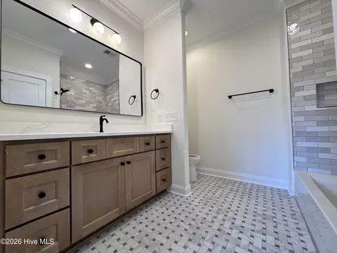 Bath - 730 Diamondhead Dr S, Pinehurst, NC 28374 photo 9 of 12