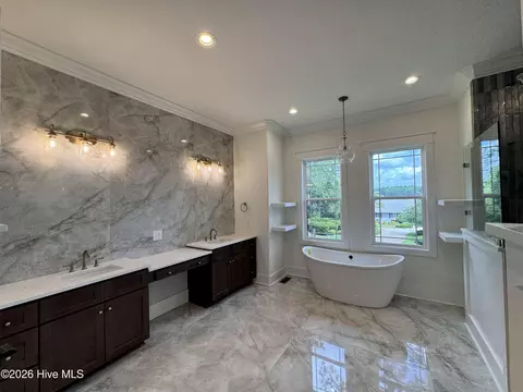 Bath - 730 Diamondhead Dr S, Pinehurst, NC 28374 photo 3 of 12