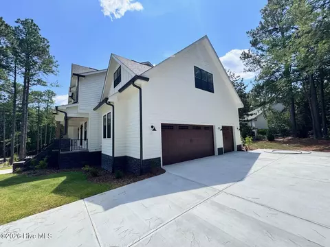 Exterior - 730 Diamondhead Dr S, Pinehurst, NC 28374 photo 6 of 11
