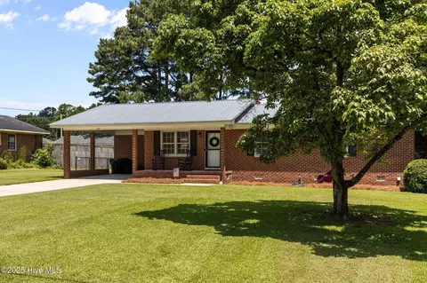 407 E Wilson, Macclesfield, NC 27852 photo 5