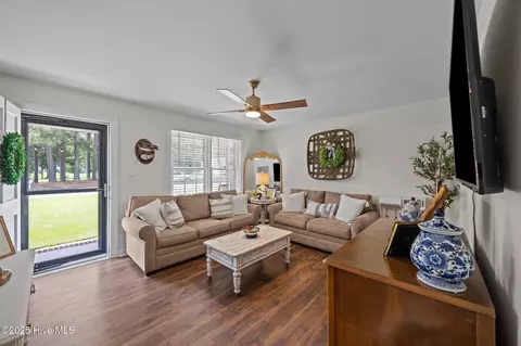 407 E Wilson, Macclesfield, NC 27852 photo 16