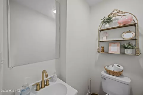 407 E Wilson, Macclesfield, NC 27852 photo 30