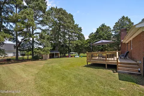 407 E Wilson, Macclesfield, NC 27852 photo 8