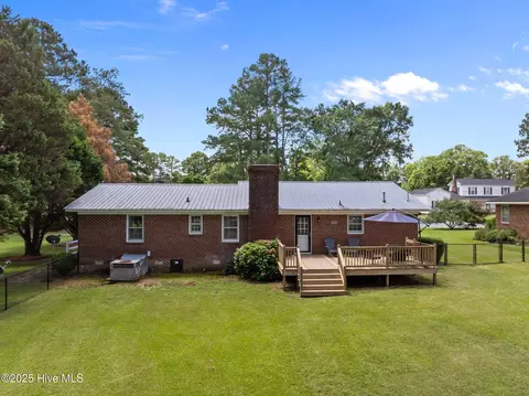 407 E Wilson, Macclesfield, NC 27852 photo 7