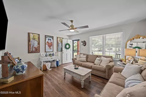 407 E Wilson, Macclesfield, NC 27852 photo 17