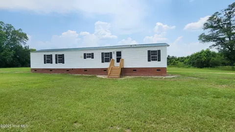 11474 Old Mintz Hwy, Garland, NC 28441