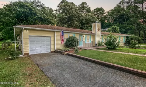 152 S Mills Rd, Moyock, NC 27958