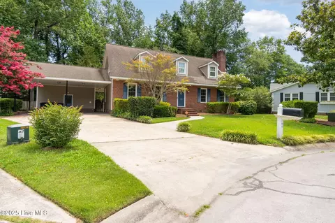 100 Ramona Ave, Jacksonville, NC 28540