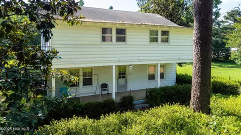 4232 Old Battleboro Rd, Battleboro, NC 27809