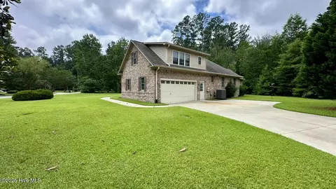 601 Doral Ct, New Bern, NC 28562