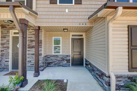 444 Sullivan Loop Rd, Midway Park, NC 28544