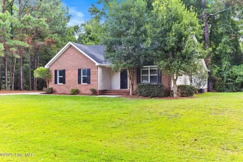 119 Vista Ln, Hampstead, NC 28443