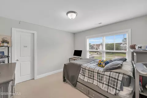 Bedroom - 256 E Conolly Ct, Hampstead, NC 28443 photo 5 of 6