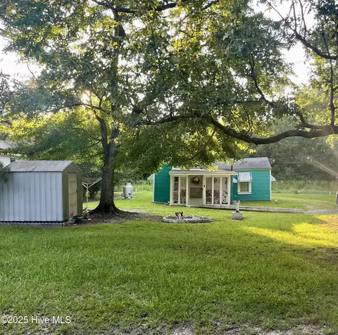 930 Rand St, Smithfield, NC 27577 photo 2