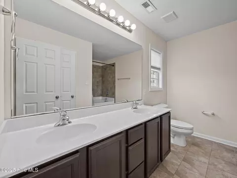Bath - 308 Springcreek Ct, Hubert, NC 28539 photo 1 of 4
