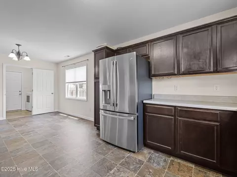 Kitchen - 308 Springcreek Ct, Hubert, NC 28539 photo 6 of 6