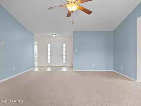 Living - 308 Springcreek Ct, Hubert, NC 28539 photo 4 of 5