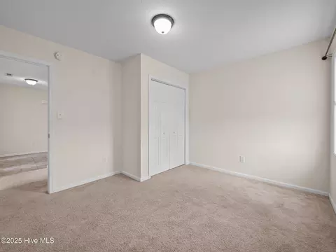 Bedroom - 308 Springcreek Ct, Hubert, NC 28539 photo 5 of 8