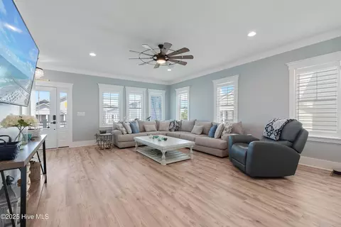 Living - 405 39th St, Sunset Beach, NC 28468 photo 1 of 2