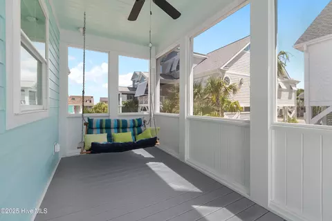 Exterior - 405 39th St, Sunset Beach, NC 28468 photo 7 of 8